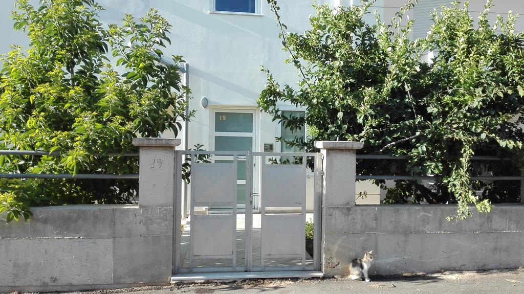 Studios Staring At The Sunset Ханя Екстериор снимка